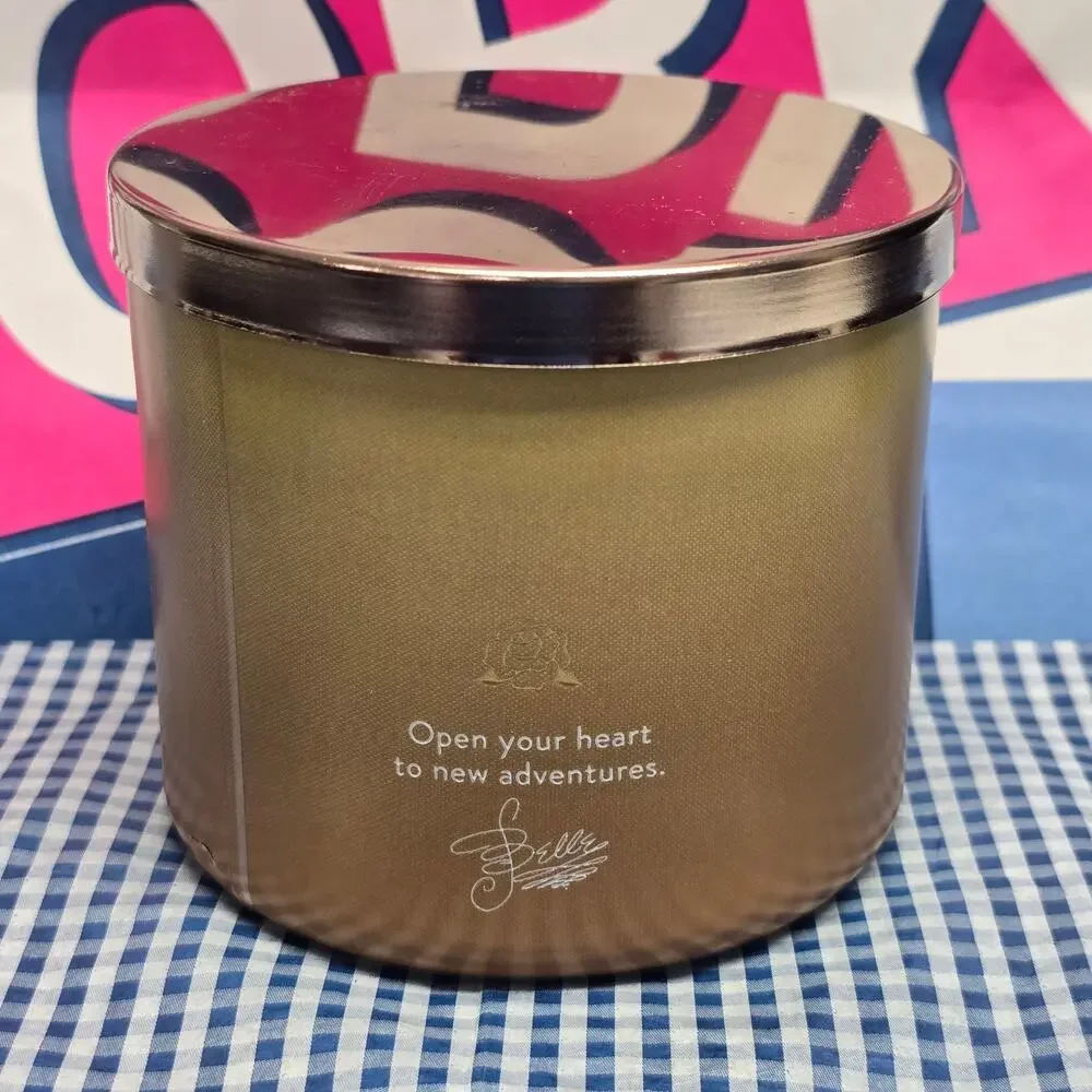 BBW Disney Princess Belle Large 3 Wick Candle Holiday Home Fragrance Exclusive